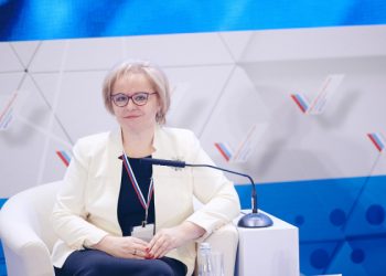 В «Российской газете» состоялась презентация книги Духаниной о правах и обязанностях учителей и школьников