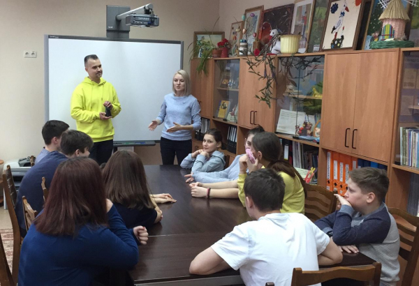 Эксперты ОНФ дали старт серии профориентирующих мастер-классов в детских домах Москвы