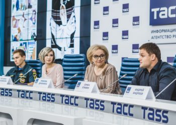 ОНФ запустит мобильное приложение для родителей, использующих именной сертификат на допобразование детей